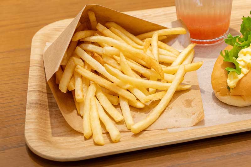 大阪城公園でのピクニックのお供にも最適、Sa Saluのカリッカリのフライドポテト